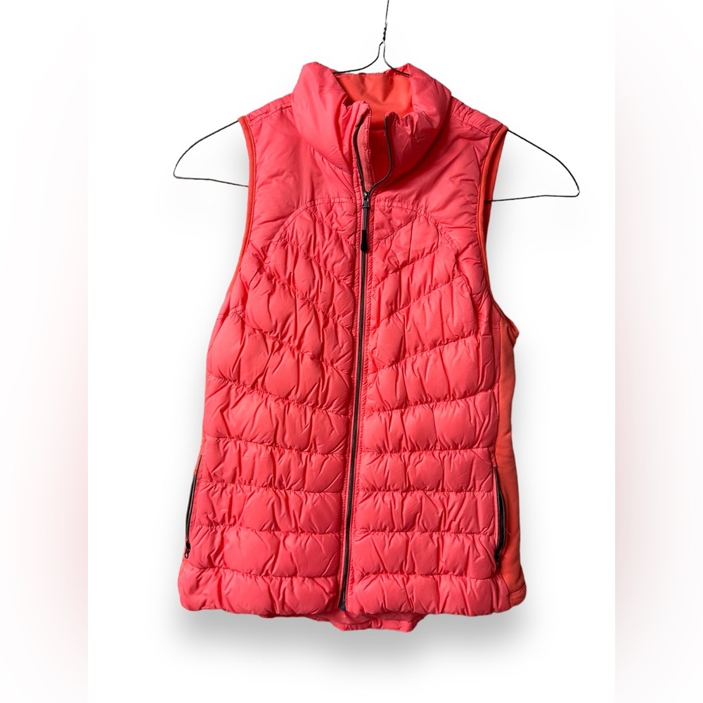 Tangerine zip puffer vest peach color size medium